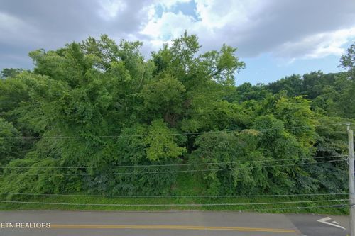 4020 Lilac Ave, Knoxville, TN, 37914-4823 | Card Image