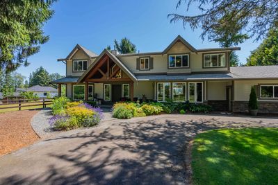 25520 32 Ave, House other with 5 bedrooms, 3 bathrooms and null parking in Aldergrove BC | Image 2