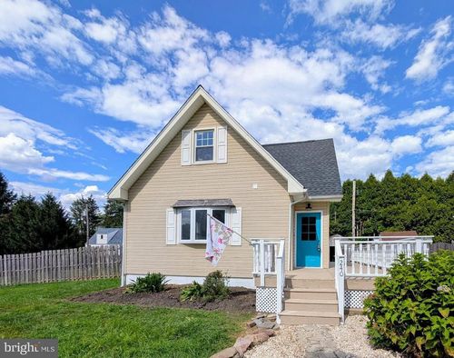 240 Roberts Ave, HORSHAM, PA, 19044-2445 | Card Image