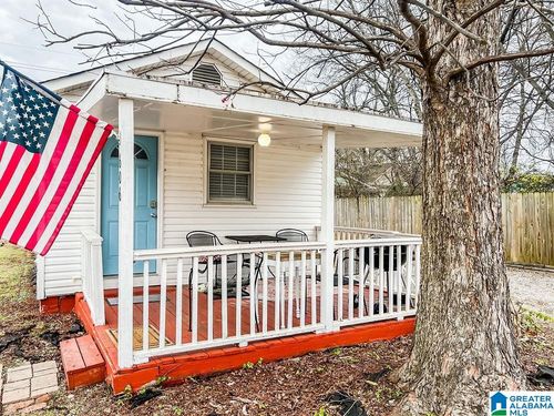 606 Schiffman St Ne, Huntsville, AL, 35801-3537 | Card Image