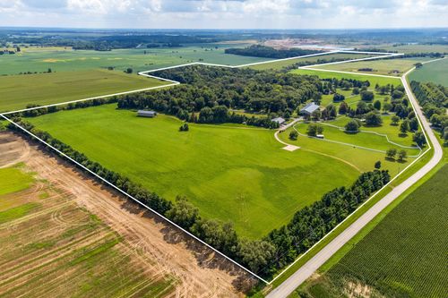 165/197 N Schneider Road, Elburn, IL, 60119 | Card Image