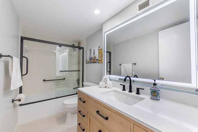 APT-401 - 3450 S Ocean Blvd, Condo with 2 bedrooms, 2 bathrooms and null parking in Palm Beach FL | Image 26