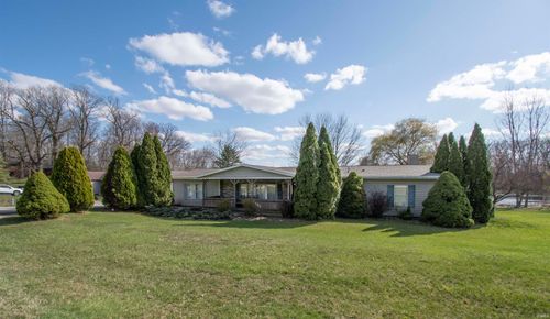 6104 E Beck Lake Rd S, Kendallville, IN, 46755-9357 | Card Image