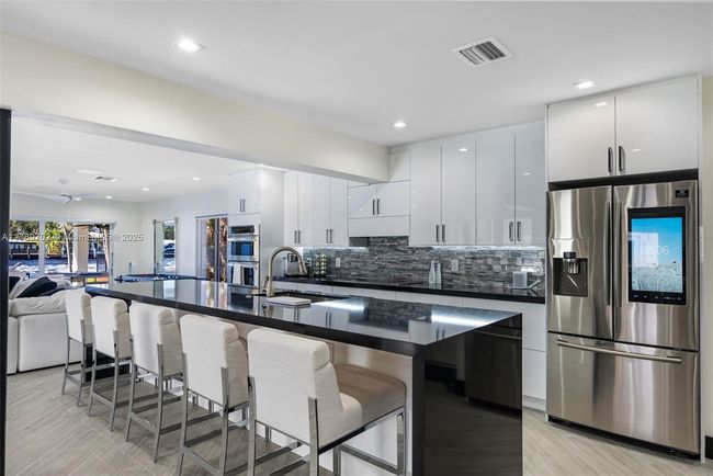 517 S Riverside Dr, House other with 3 bedrooms, 2 bathrooms and null parking in Pompano Beach FL | Image 9