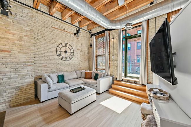 206 - 205 N Water Street, Condo with 2 bedrooms, 2 bathrooms and null parking in Milwaukee WI | Image 16