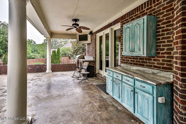 More Room for Entertaining | Image 41