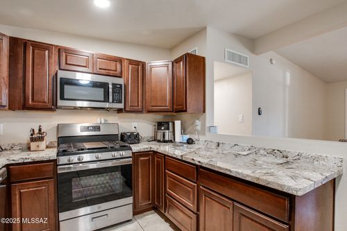 3644 E Helena Stravenue, Tucson, AZ, 85706 | Card Image