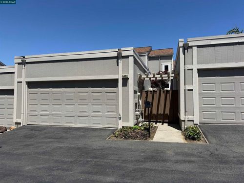 6451 Parklane Plz, Martinez, CA, 94553-6116 | Card Image