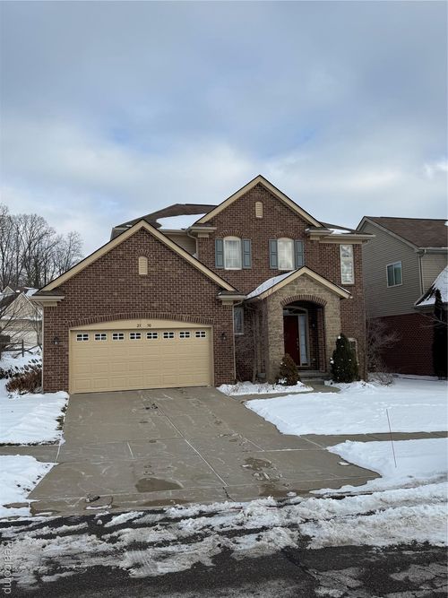 2350 Brigantine, Commerce Twp, MI, 48382-2092 | Card Image