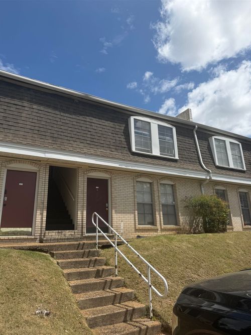 228-2020 Continental Avenue, Tallahassee, FL, 32304 | Card Image