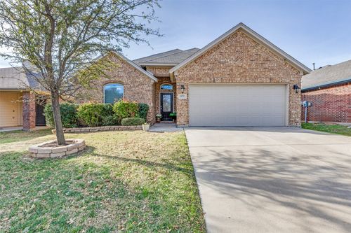 1173 Roping Reins Way, Haslet, TX, 76052-2904 | Card Image