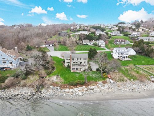 54 Oliver Hazard Perry Rd, Portsmouth, RI, 02871 | Card Image
