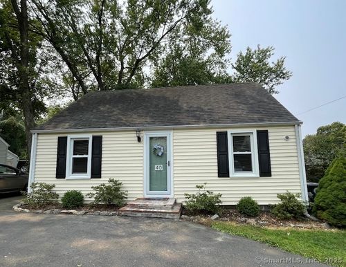 40 Oronoque Rd, Milford, CT, 06461-1825 | Card Image