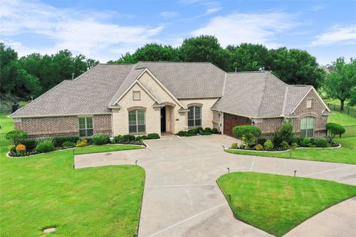 3042 Preston Club Dr, Sherman, TX, 75092-8369 | Card Image