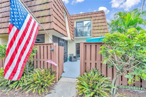 2-5248 Cedarbend Drive, Fort Myers, FL, 33919 | Card Image