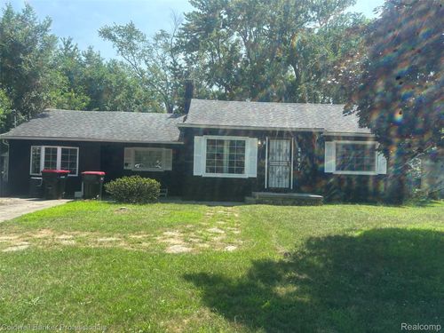 21671 Frazer Ave, Southfield, MI, 48075-3851 | Card Image