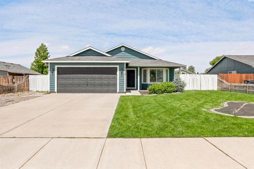 9115 Percheron Dr, Pasco, WA, 99301-9155 | Card Image