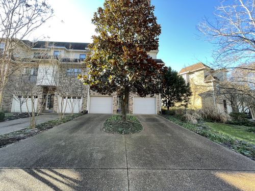 91-401 Bowling Ave, Nashville, TN, 37205-2576 | Card Image