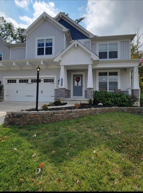 685 Lake View Dr, Milford, OH, 45150-3071 | Card Image