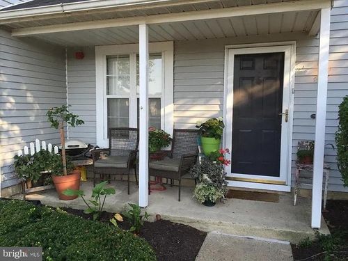 a1-401 Society Pl, NEWTOWN, PA, 18940-3239 | Card Image