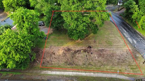 528 S Glenwood Blvd, Tyler, TX, 75702-7855 | Card Image