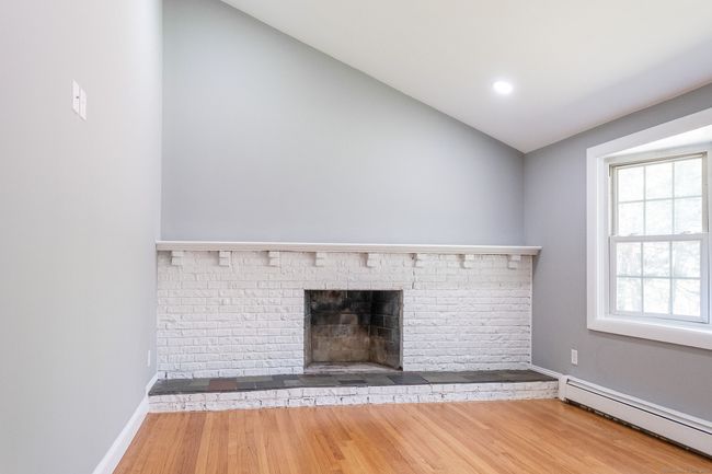 1250 Ellington Rd, House other with 3 bedrooms, 2 bathrooms and 11 parking in South Windsor CT | Image 11
