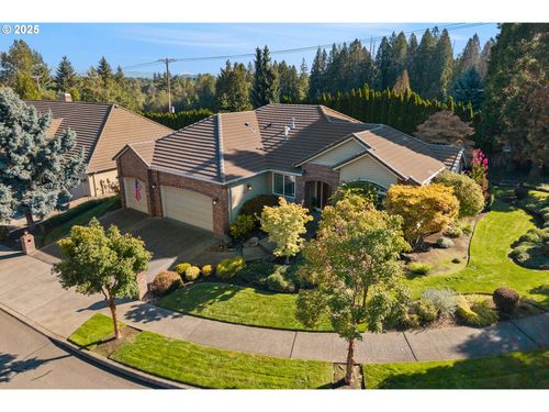 2980 Se Cleveland Dr, Gresham, OR, 97080-6276 | Card Image