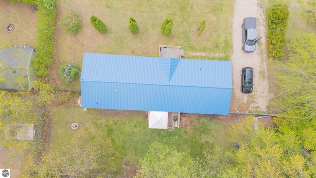 299 Cloverleaf Ln, House other with 3 bedrooms, 2 bathrooms and null parking in Houghton Lake MI | Image 25