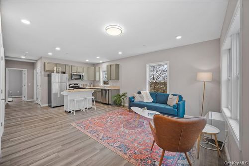 2b-108 N Kensico Ave, White Plains, NY, 10604-2241 | Card Image
