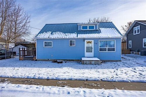 110 Nelson St E, Port Dover, ON, N0A1N0 | Card Image