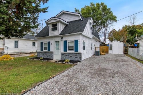 12 Pansy Ave, Port Dover, ON, N0A1N7 | Card Image