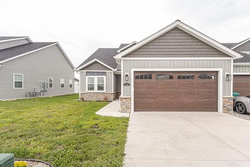 222 Berg St, Toledo, OH, 43604-8501 | Card Image
