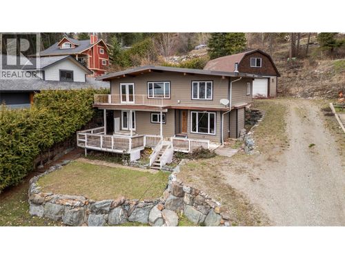 3003 Squilax-Anglemont Rd, Lee Creek, BC, V0E1M4 | Card Image