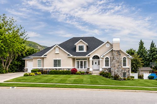 1581 Old Lake Ln, Fruit Heights, UT, 84037-3229 | Card Image