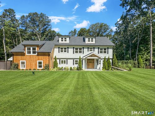 96 Studio Rd, Stamford, CT, 06903-4721 | Card Image