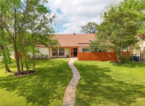 2735 Sandy Cir, College Station, TX, 77845-5309 | Card Image