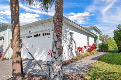 221 Island Breeze Ave, DAYTONA BEACH, FL, 32124-1123 | Card Image