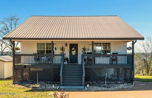 4427 Leisure Lakes Dr, Chipley, FL, 32428-5653 | Card Image