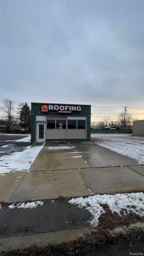 30913 Ford Road, Garden City, MI, 48135 | Card Image