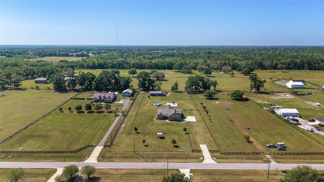 3412 Ne 106 Th St, House other with 4 bedrooms, 3 bathrooms and null parking in Anthony FL | Image 9
