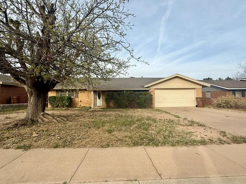 2504 Carol Dr, Big Spring, TX, 79720-6114 | Card Image