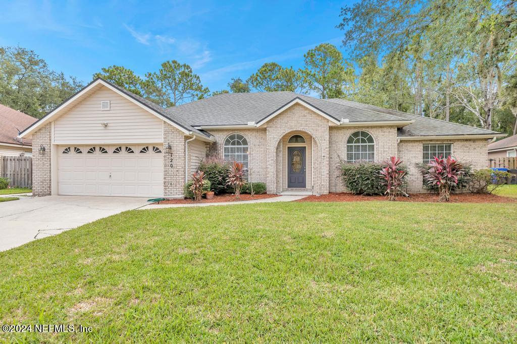 Fair Oaks Ln, Saint Johns, FL 32259