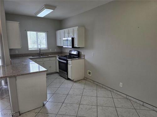 2020-5655 E Sahara Ave, Las Vegas, NV, 89142-2080 | Card Image