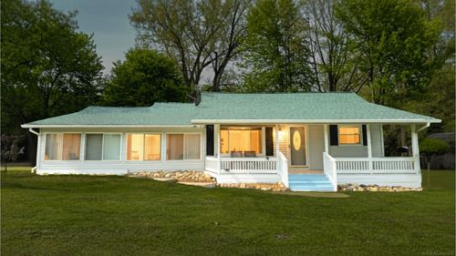 5080 Dove Rd, Kimball, MI, 48074-2609 | Card Image