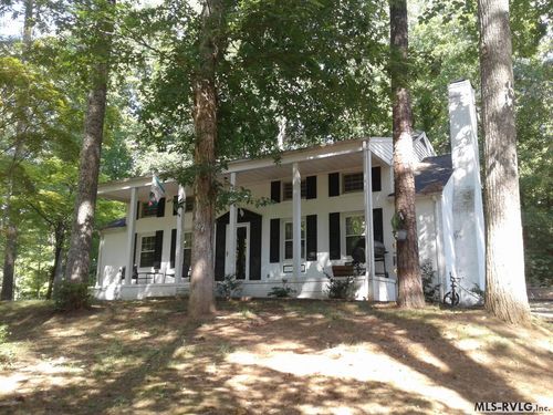 1120 Valley Rd, South Hill, VA, 23970-1016 | Card Image