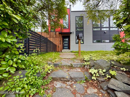 100 E Manor Ave, Anchorage, AK, 99501-1148 | Card Image