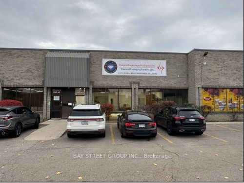 {{alt}} | Card Image