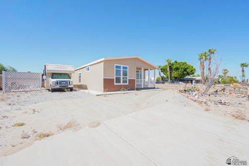 13525 E 48th Dr, Yuma, AZ, 85367-7929 | Card Image
