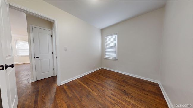 4.2 - Bedroom 2.jpg | Image 8