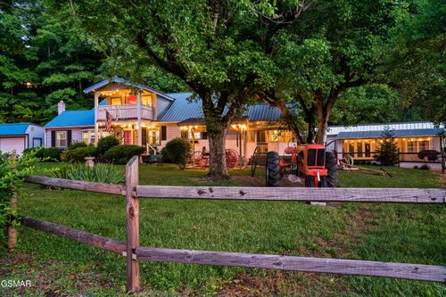 506 & 504 Pine Mountain Rd, Pigeon Forge, TN, 37863-3792 | Card Image